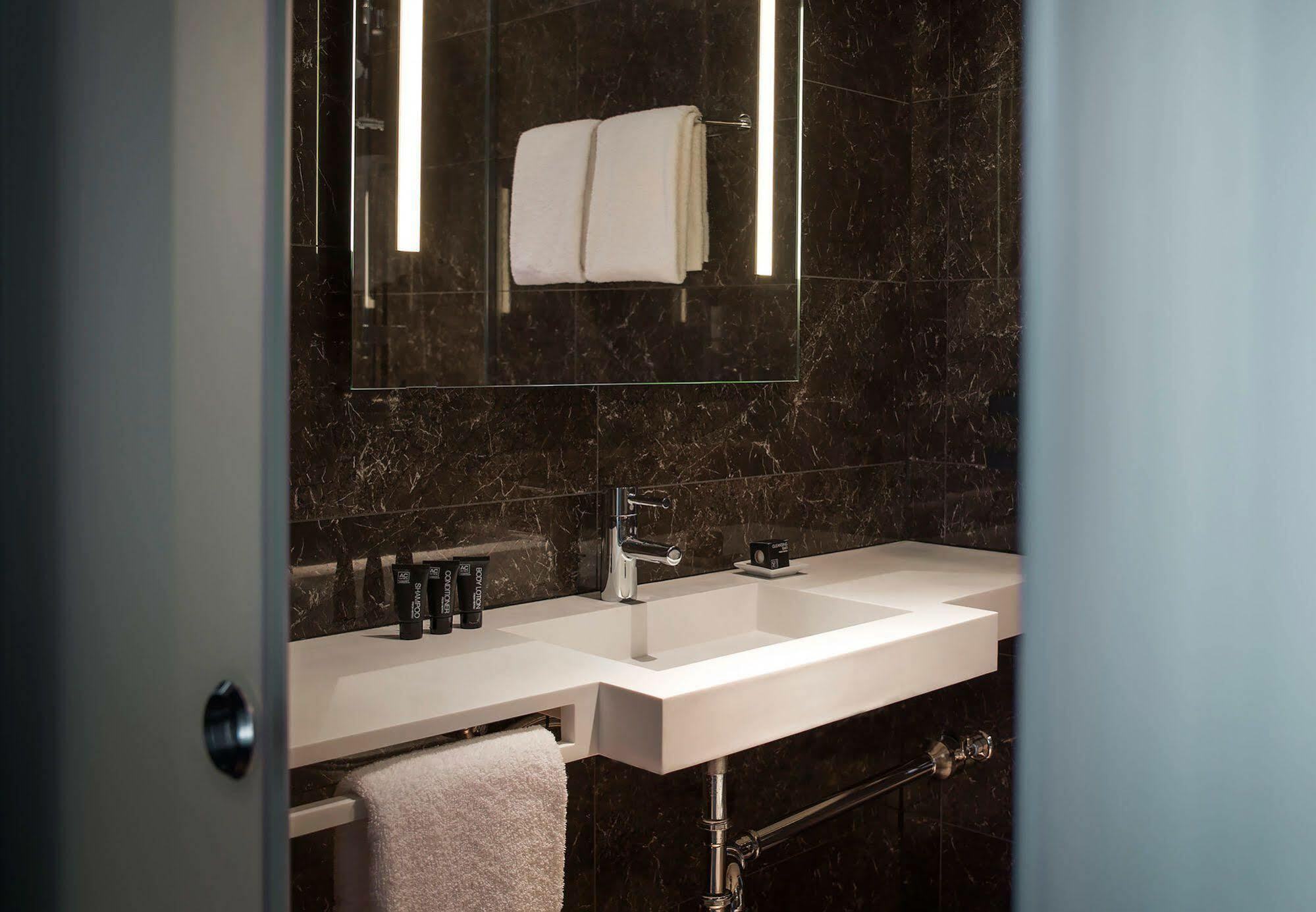 Ac Hotel By Marriott Boston Downtown Luaran gambar